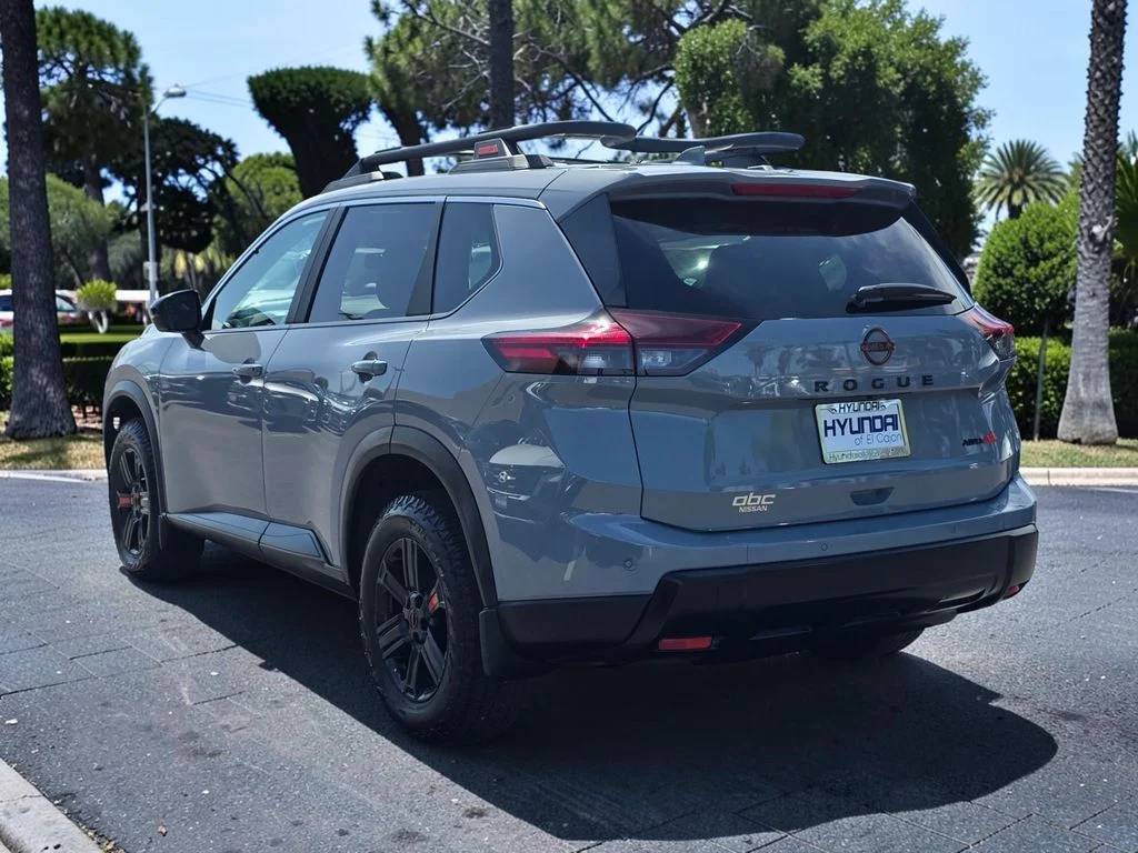 Used 2025 Gray Nissan Rock Creek image 7