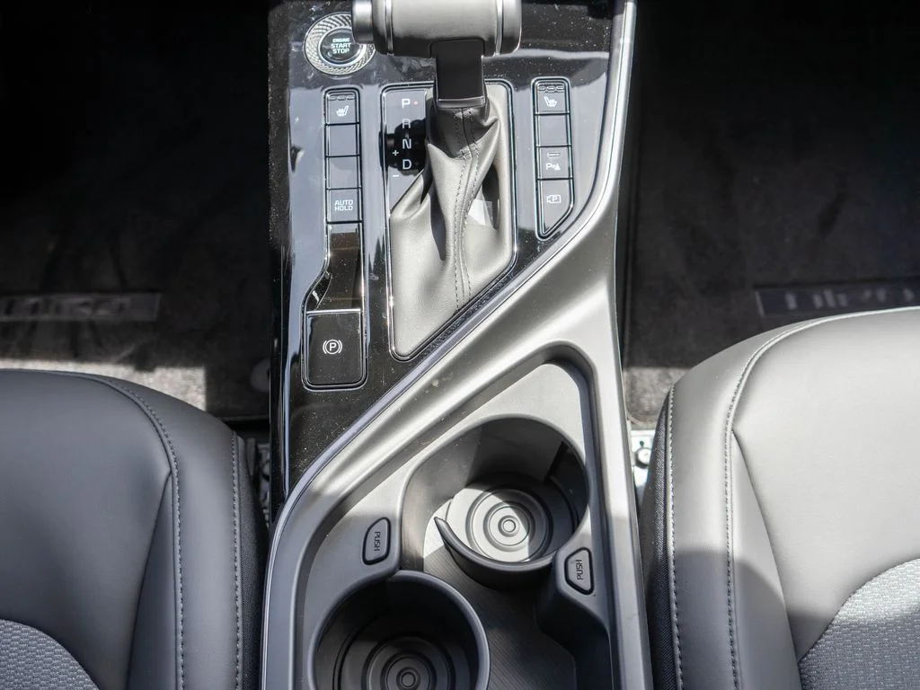 New 2026 Snow White Pearl Kia EX image 25