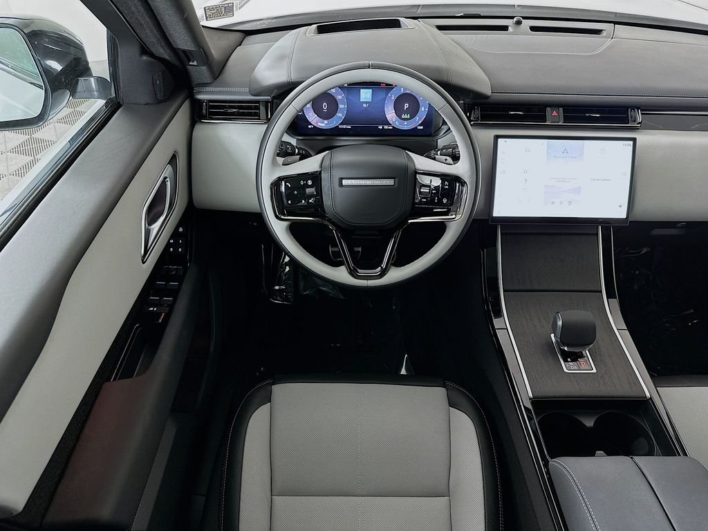 New 2026 Ostuni Pearl White Land Rover Belgravia P250 image 24