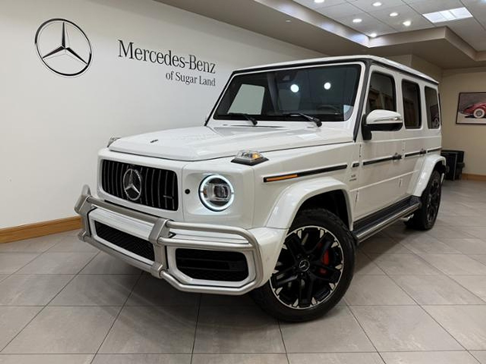 Certified Used 2024 MANUFAKTUR Moonlight White Metallic Mercedes-Benz 4MATIC® image 1