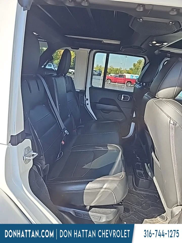 Used 2023 White Jeep Sahara 4xe image 10
