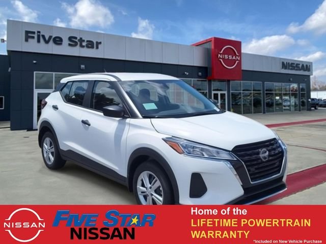 2025 Nissan KICKS PLAY Base