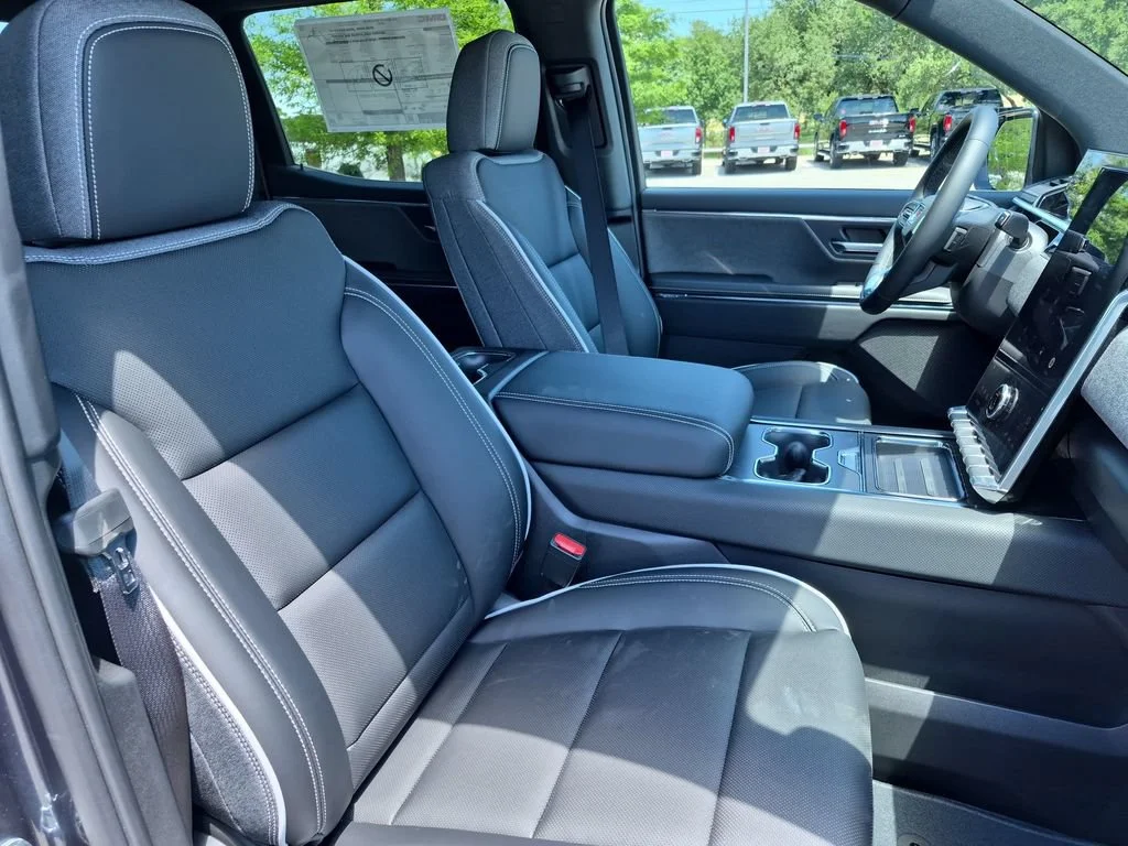 2026 GMC Sierra EV Elevation - Photo 36