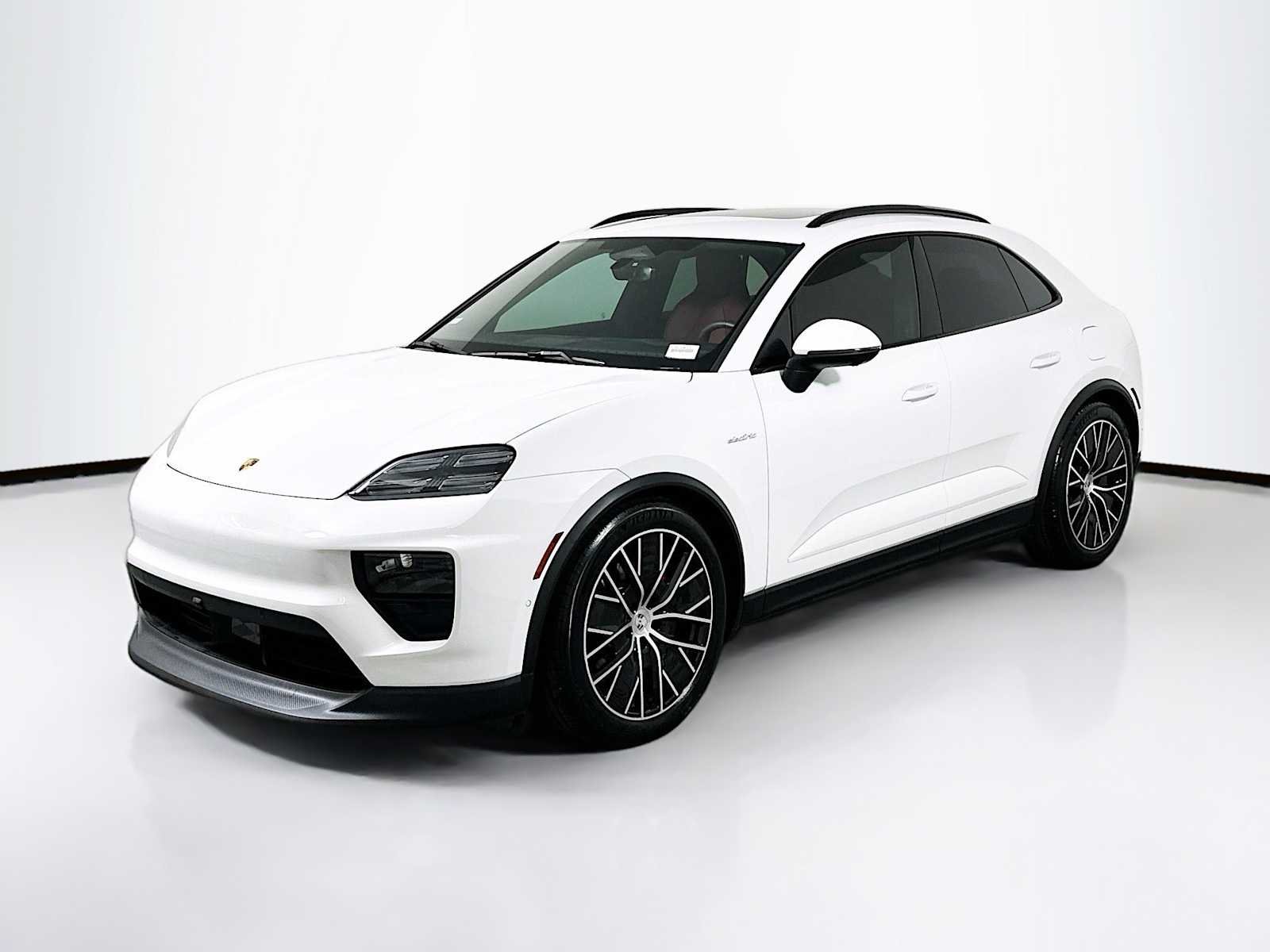 2025 Porsche Macan S