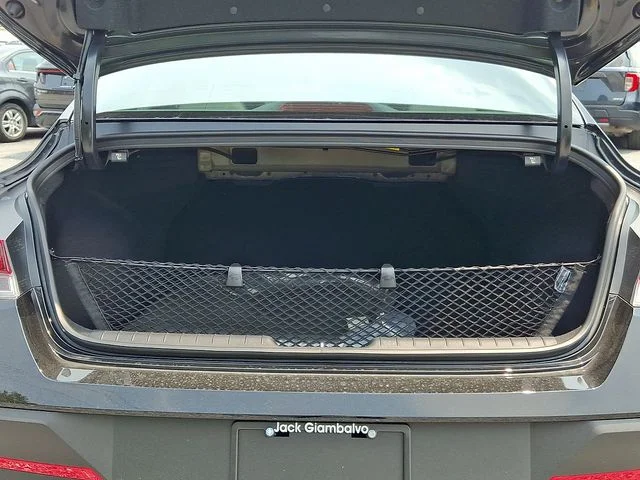 New 2026 Black Hyundai SE image 18