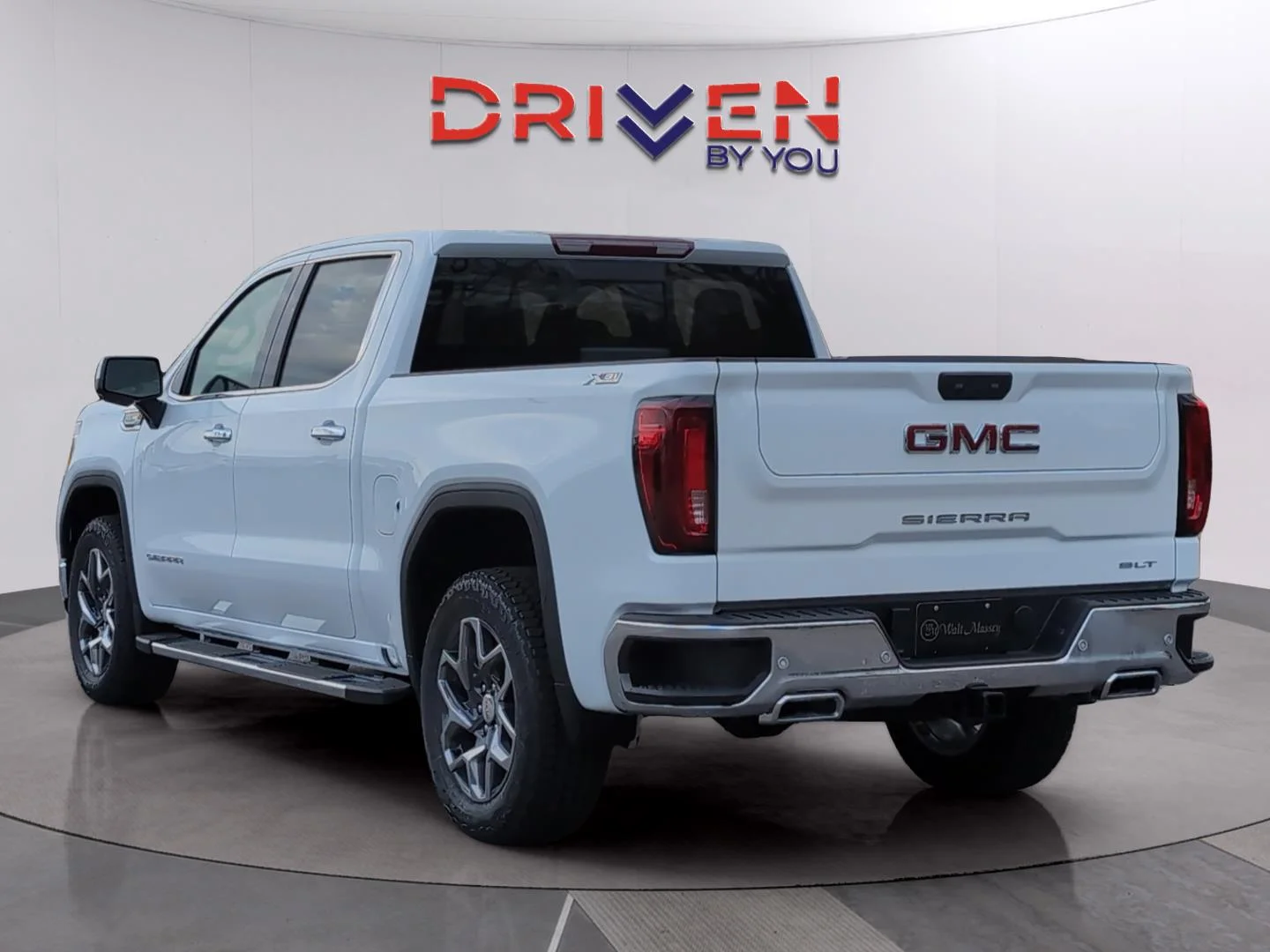 New 2026 Summit White GMC SLT image 3