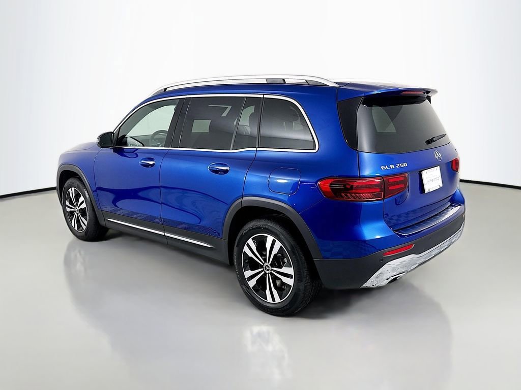 New 2026 Starling Blue Metallic Mercedes-Benz GLB 250 image 36