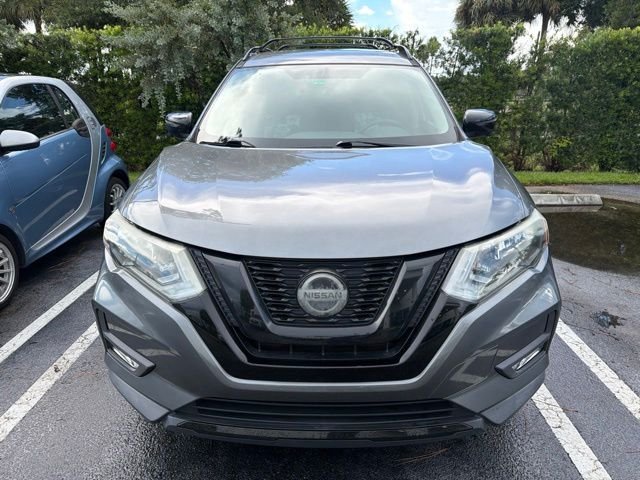 Used 2018 Nissan Rogue SV with VIN 5N1AT2MT8JC743948 for sale in Greenacres, FL