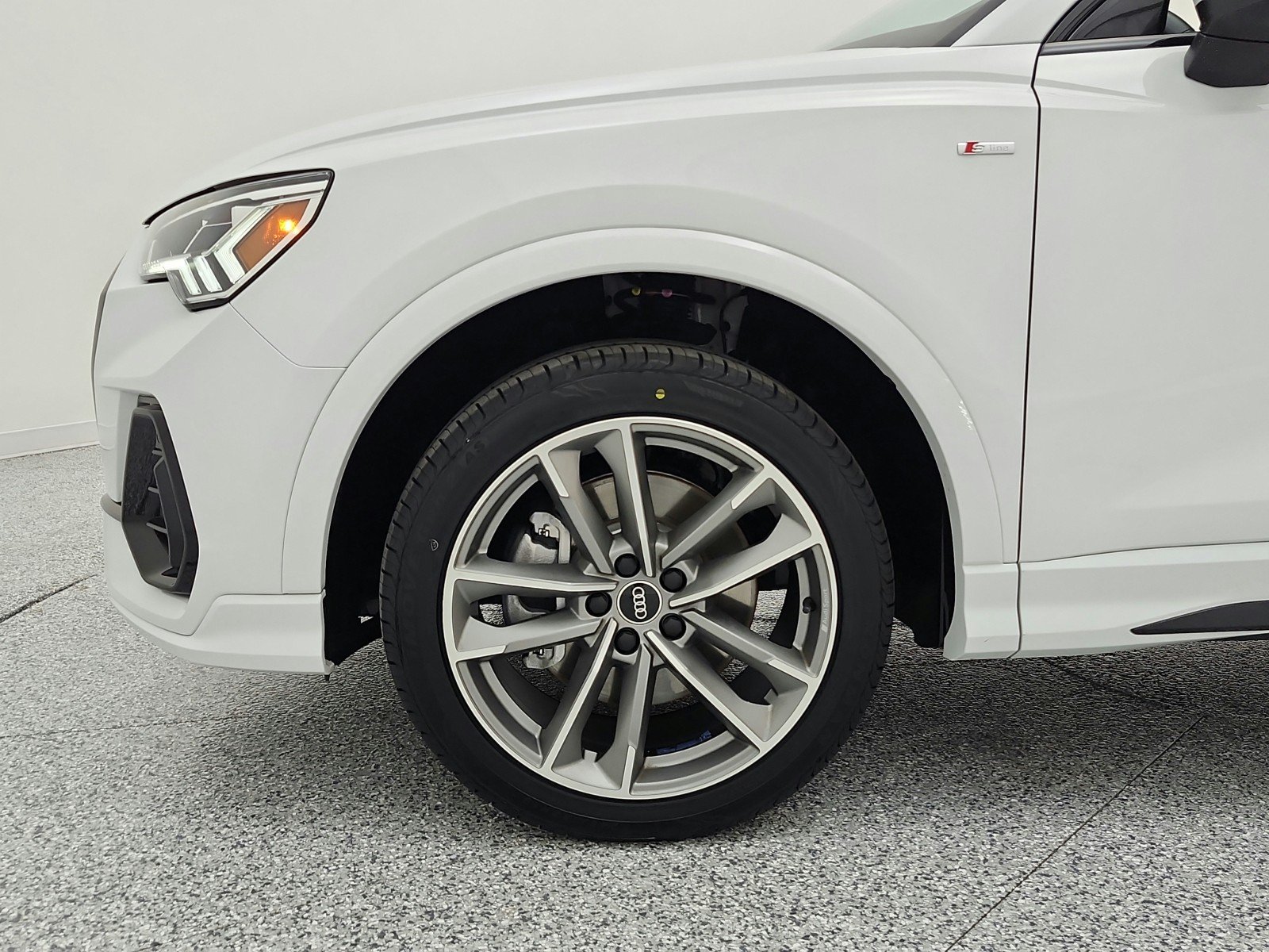 Used 2023 Glacier White Metallic Audi S line Premium Plus image 17