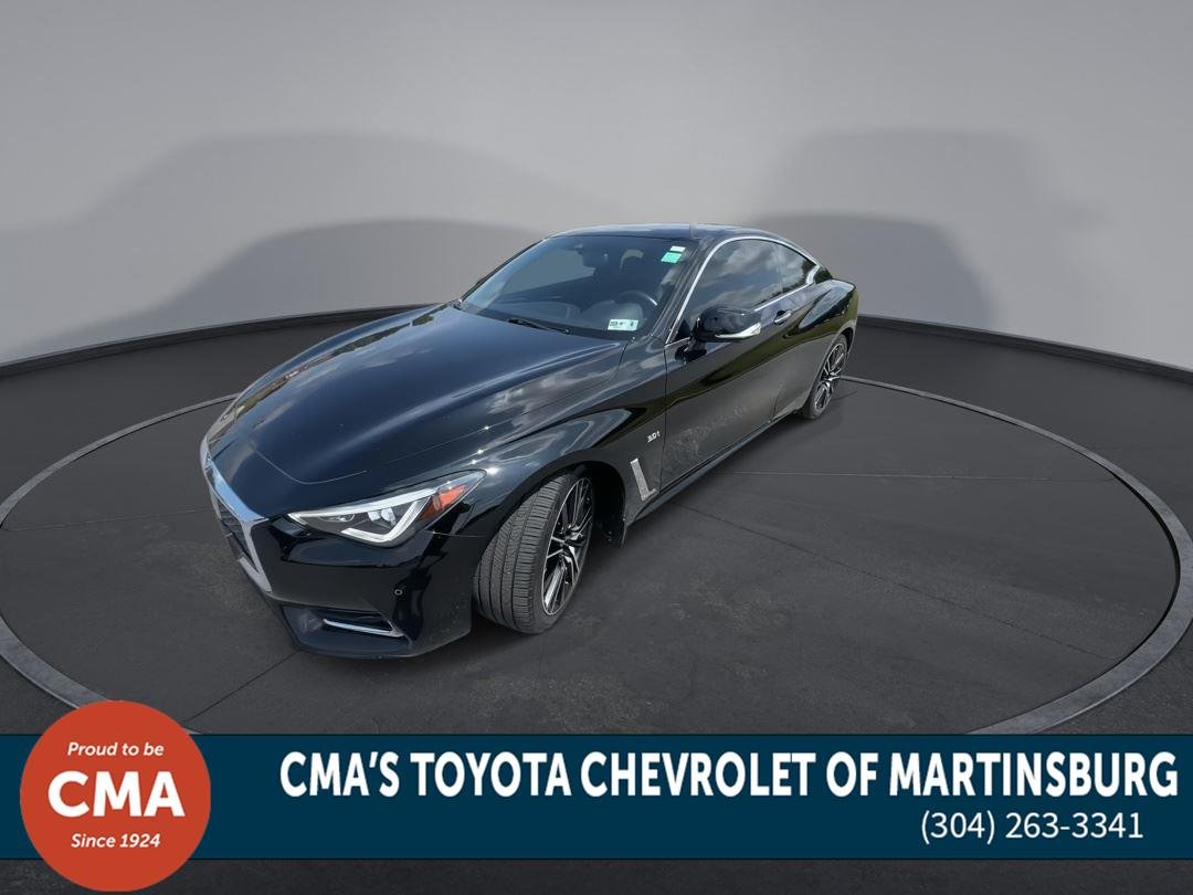 Used 2018 Black Obsidian INFINITI SPORT image 4