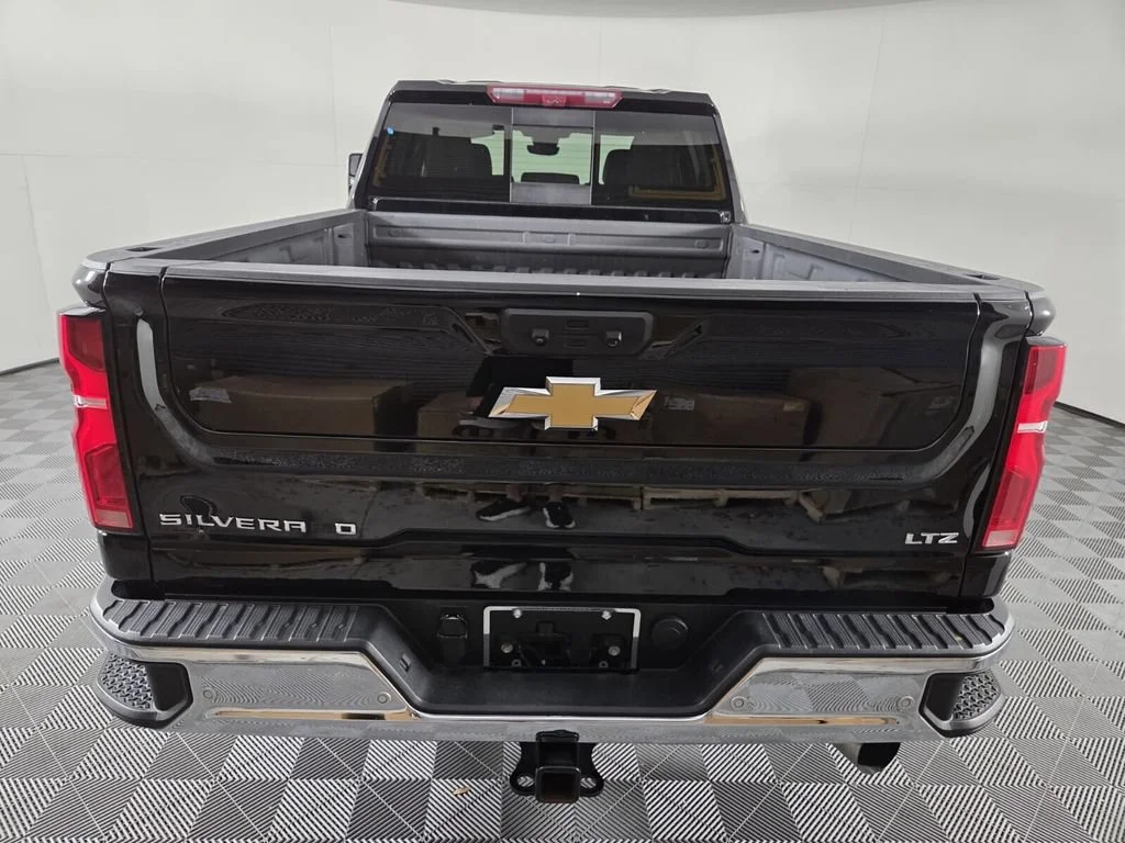 Used 2025 Black Chevrolet LTZ image 6