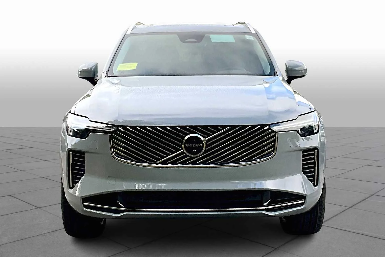 New 2026 Vapour Grey Volvo Plus image 2