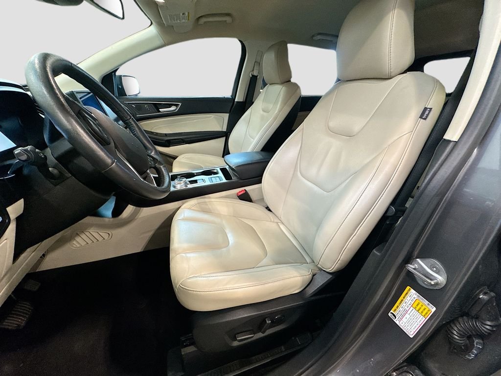 Used 2022 Gray Ford Titanium image 23