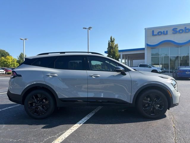 Used 2025 Wolf Gray Kia X-Line image 5