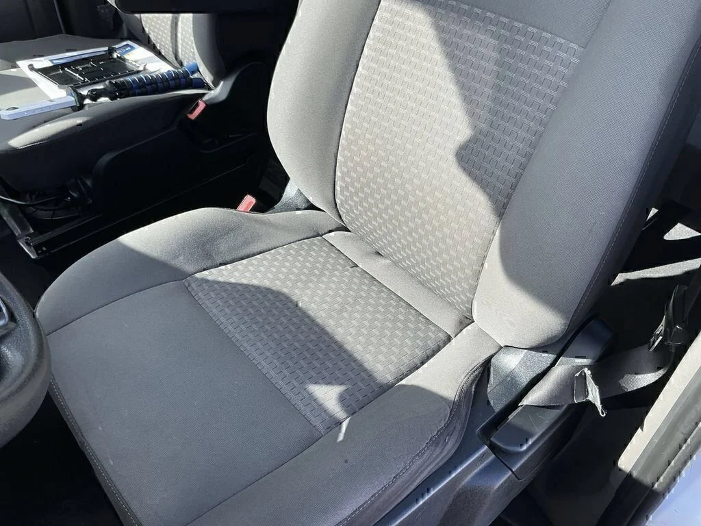 Used 2021 Oxford White Ford XLT image 12