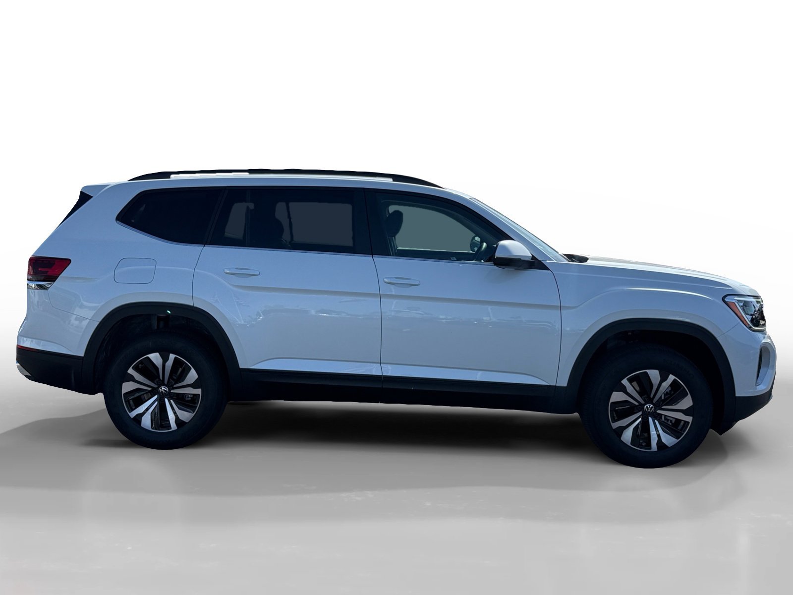 New 2026 Opal White Pearl Volkswagen 2.0T SE image 6
