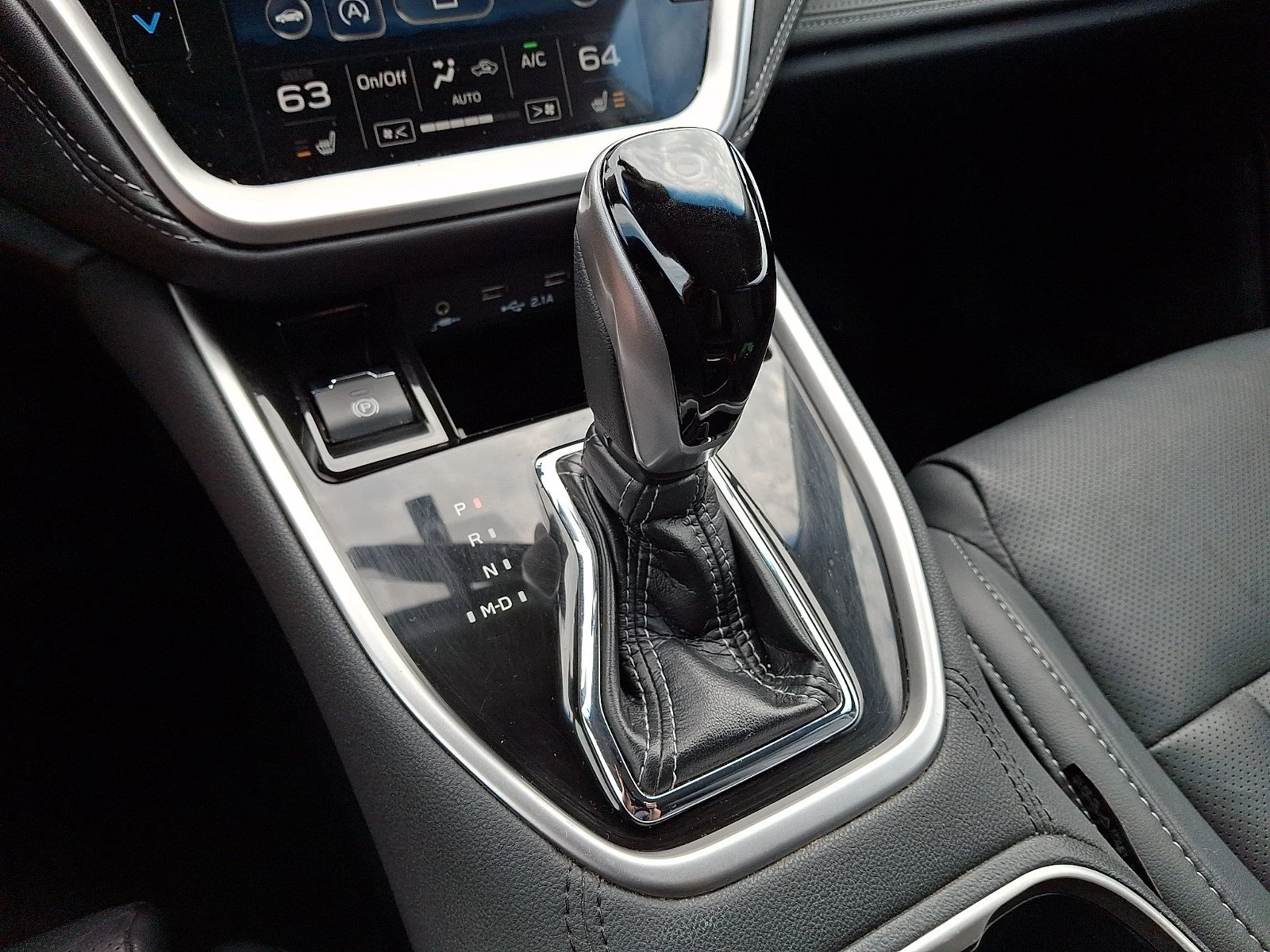 Used 2021 Magnetite Gray Metallic Subaru Limited image 15