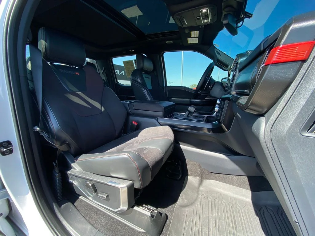Used 2024 White Ford Raptor image 32