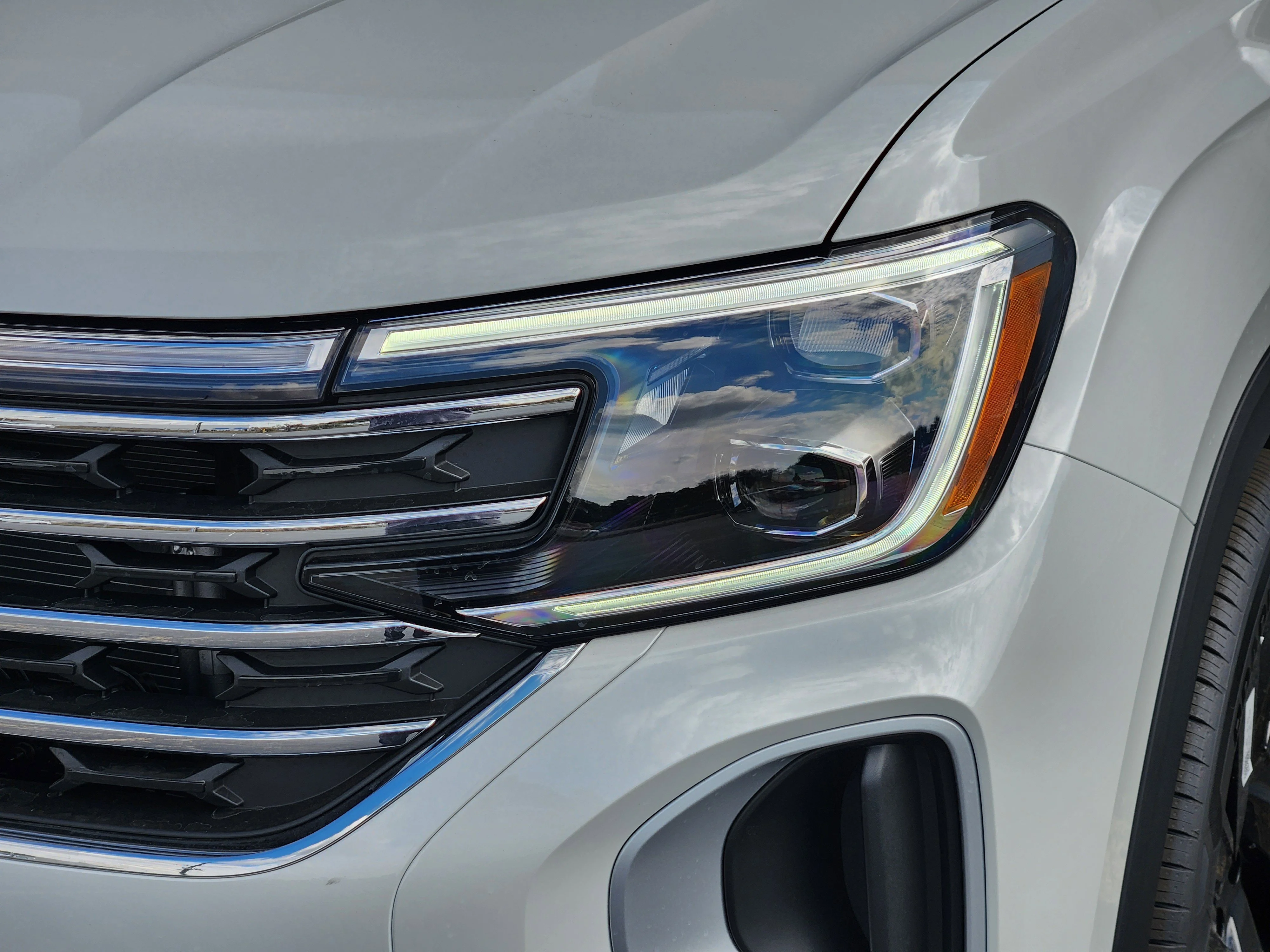 2026 Volkswagen Atlas SE w/Tech - Photo 6