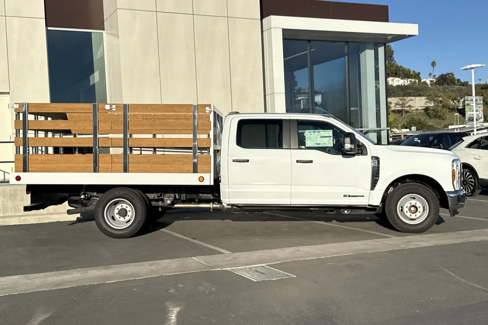 New 2025 White Ford XL image 2