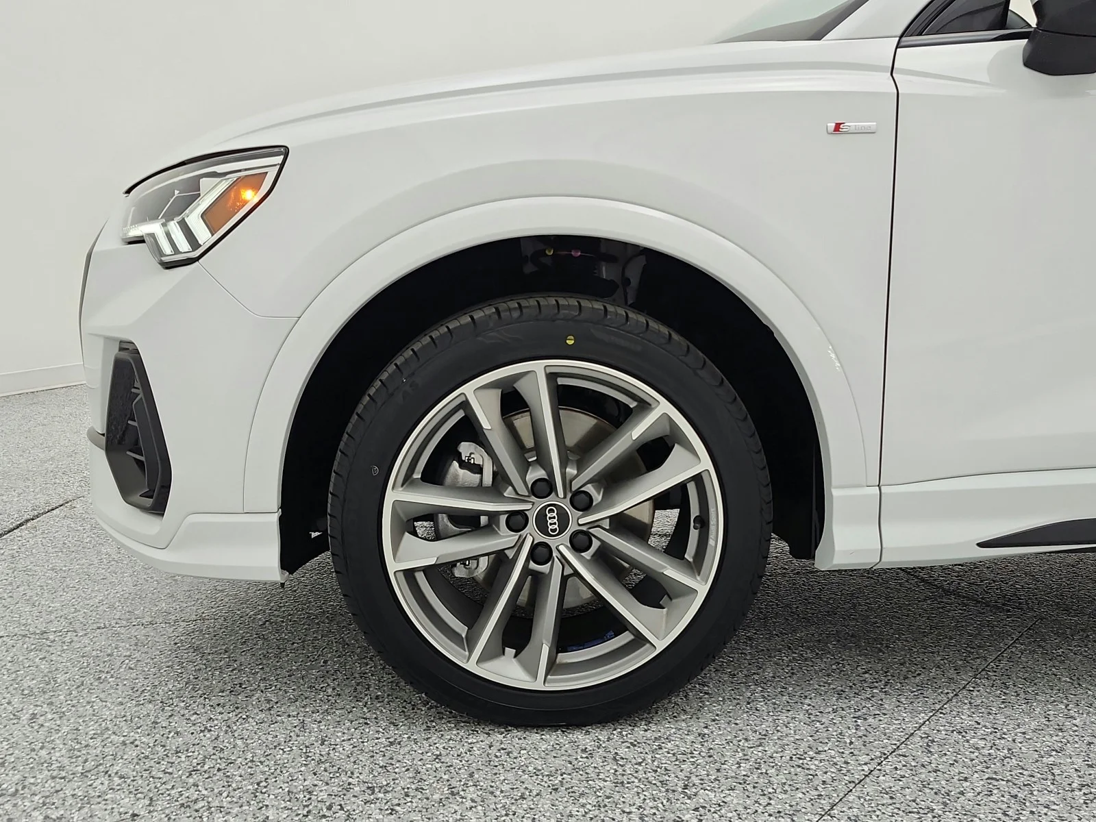 Used 2023 Glacier White Metallic Audi S line Premium Plus image 17