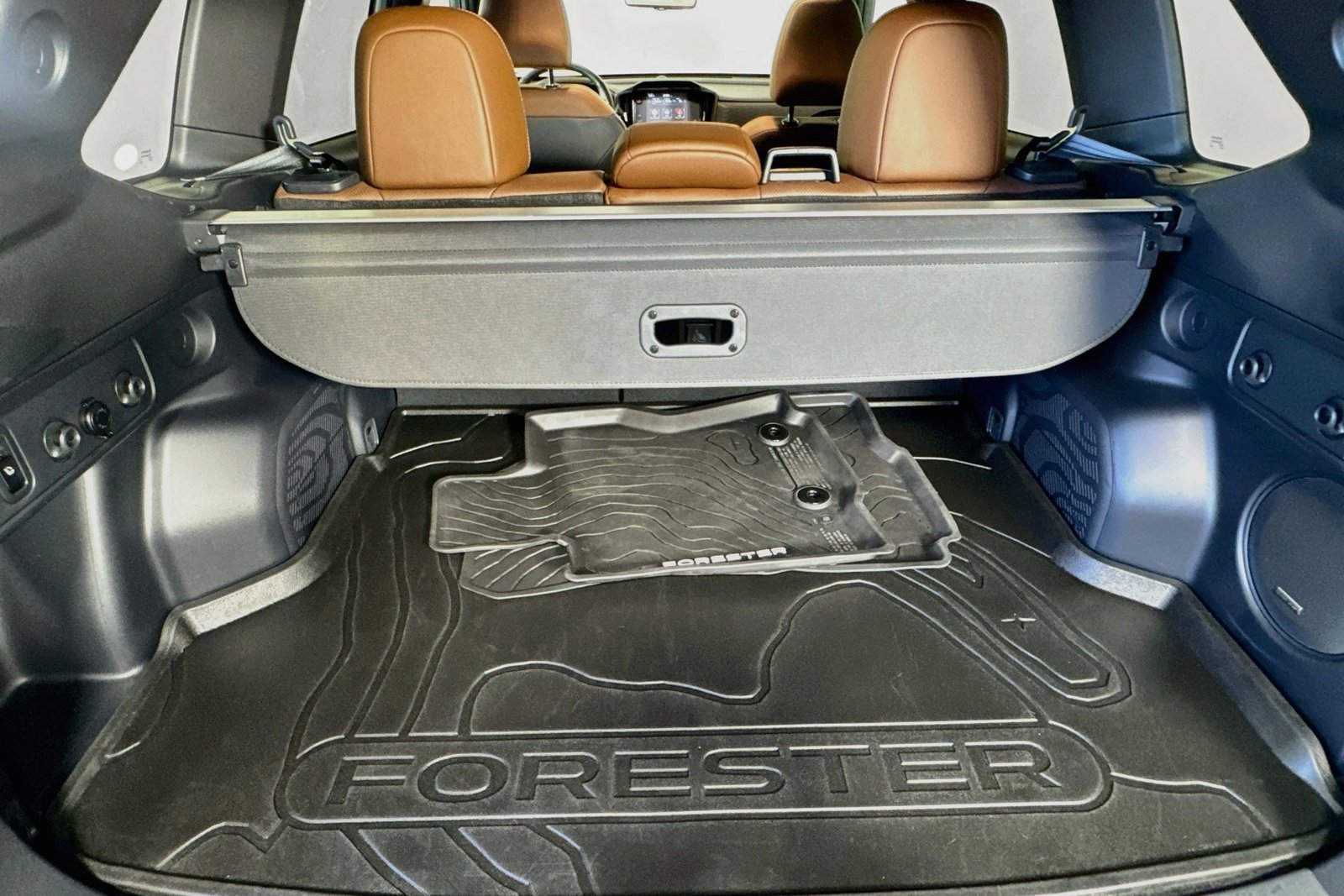 Used 2026 River Rock Pearl Subaru Touring image 25