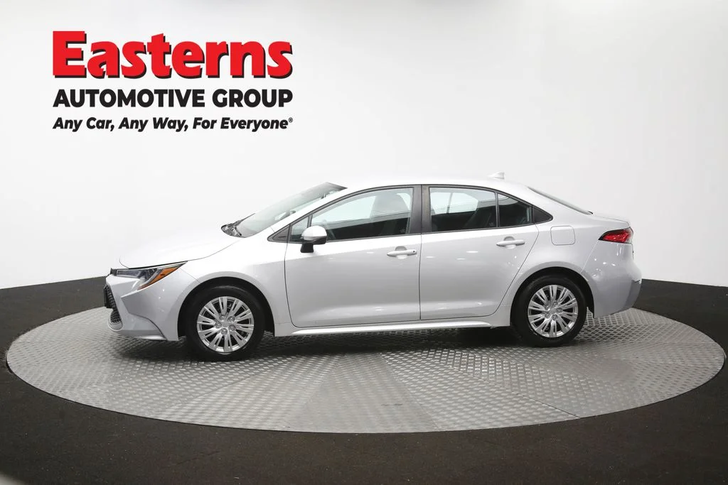 Used 2022 Silver Toyota LE image 58