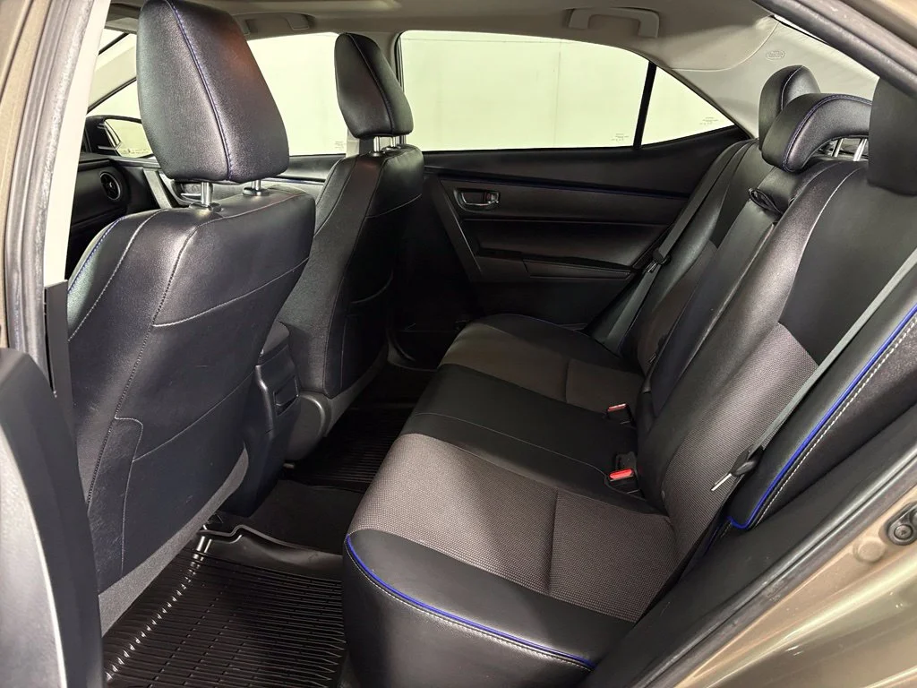 Used 2018 Gray Toyota SE image 34