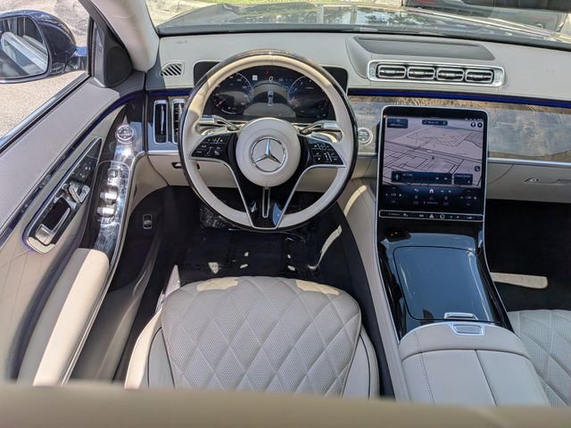 Used 2023 Black Mercedes-Benz S 580 image 18