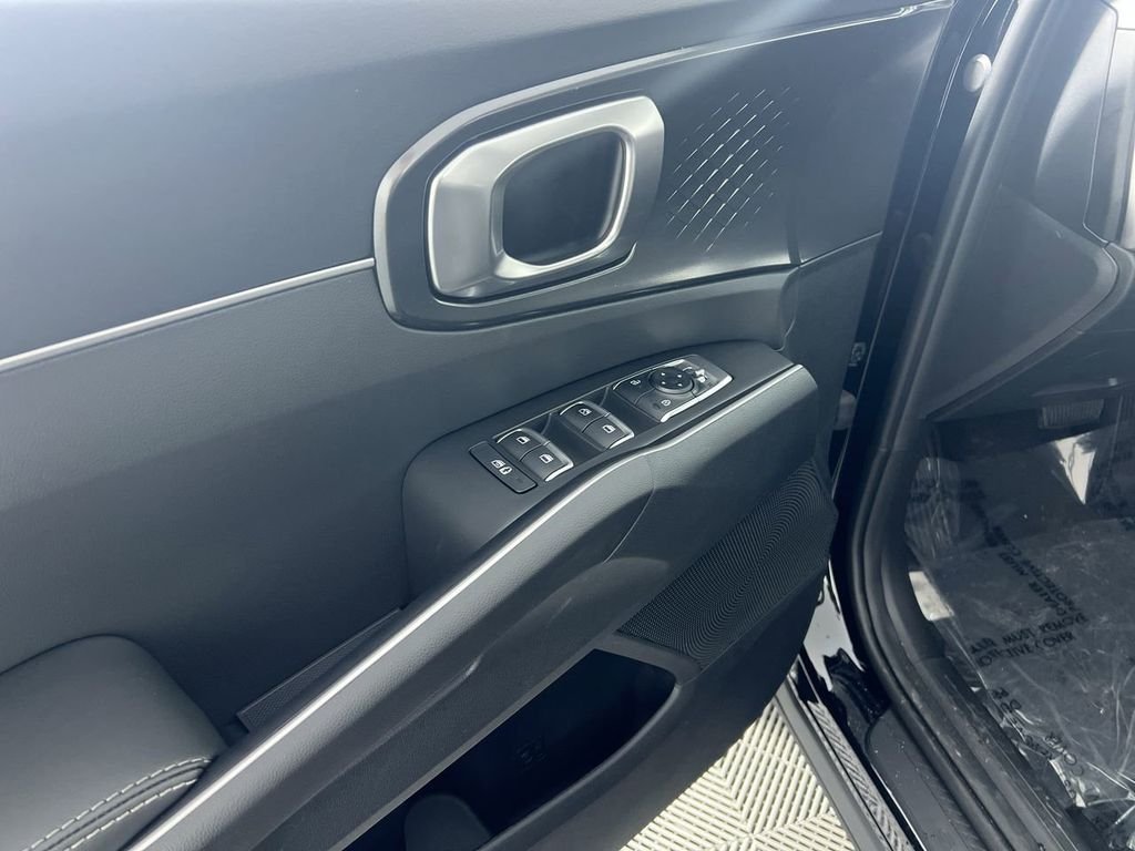 New 2026 Ebony Black Kia LX image 16