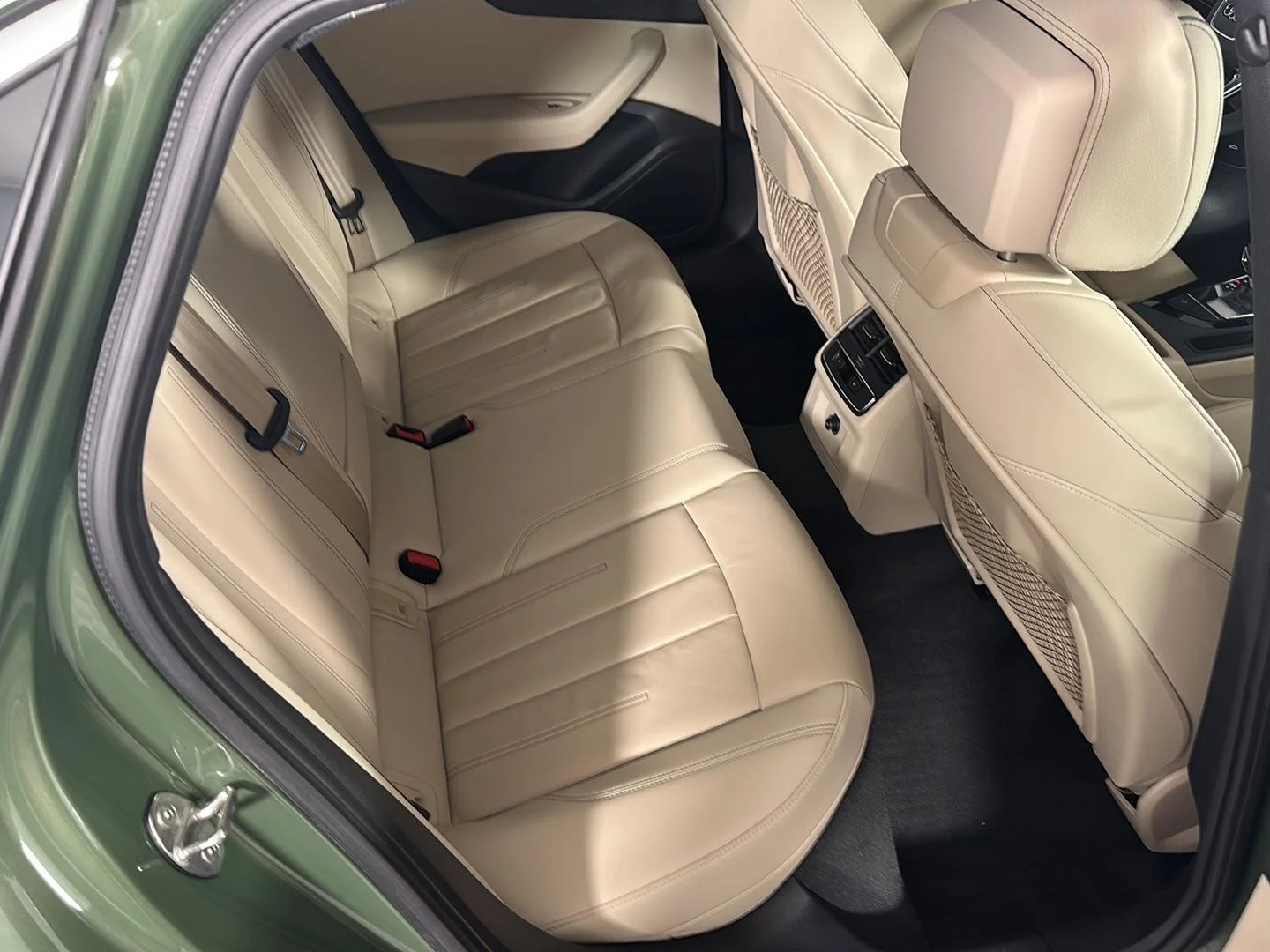 Used 2024 District Green Metallic Audi S line Premium image 7