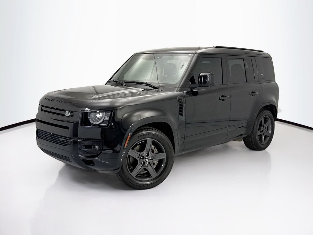 2023 Land Rover Defender X-Dynamic SE's photo