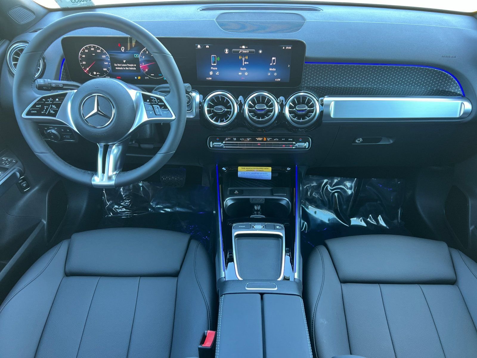 New 2026 Polar White Mercedes-Benz 250 image 3