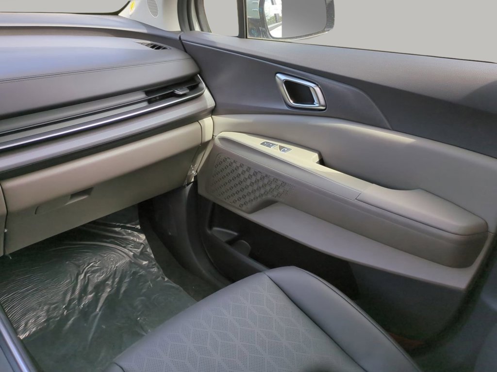 2026 Kia Carnival EX - Photo 21
