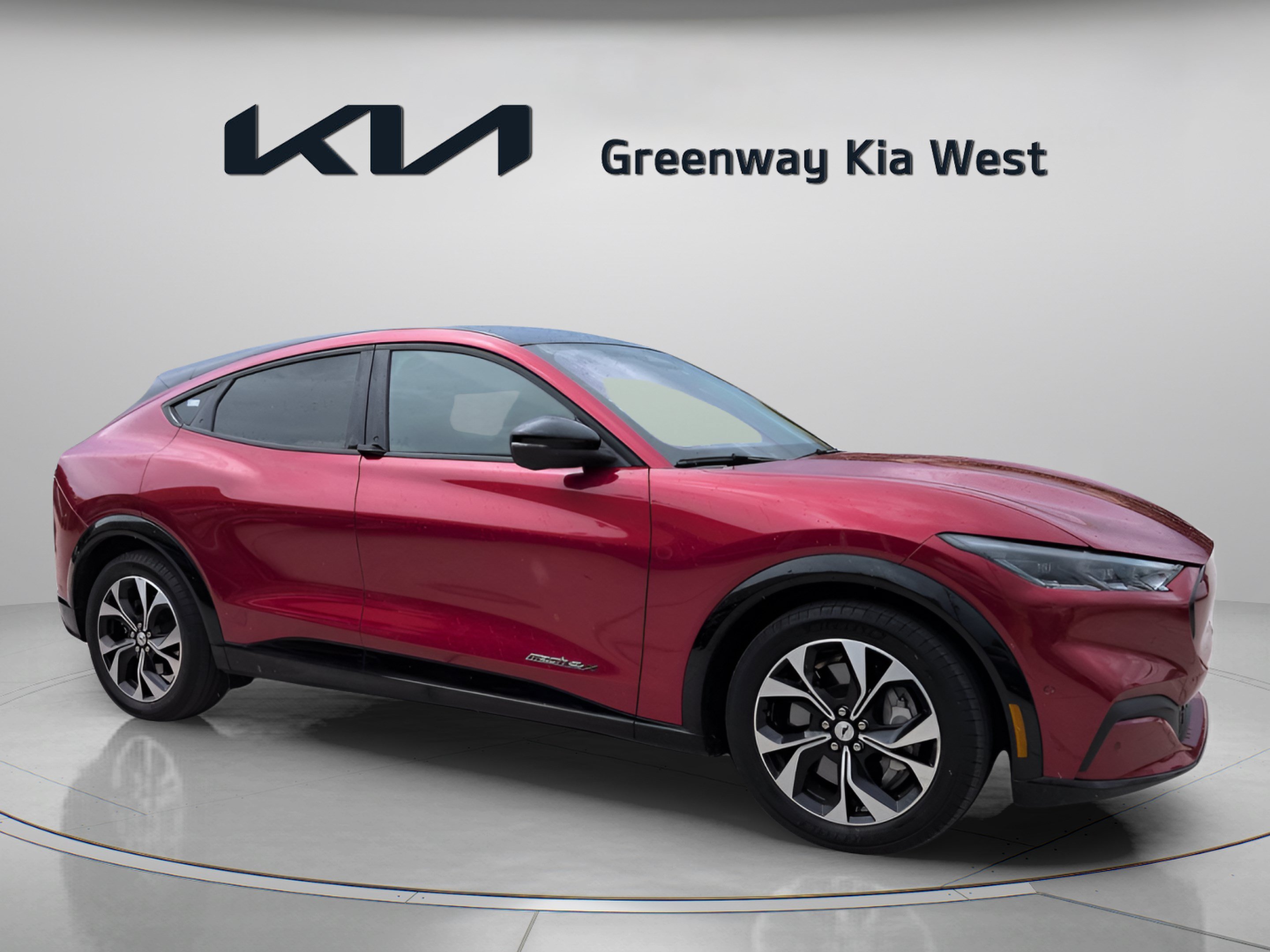 Used 2022 Red Metallic Ford Premium image 1
