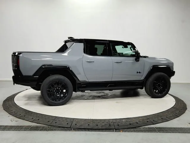 2026 GMC HUMMER EV 2X - Photo 8