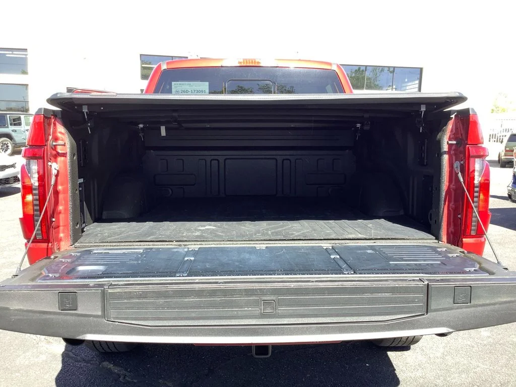 Used 2024 Red Ford XLT image 30