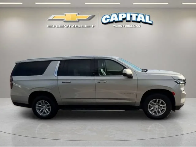 Used 2023 EMPIRE BEIGE METALLIC Chevrolet LT image 7
