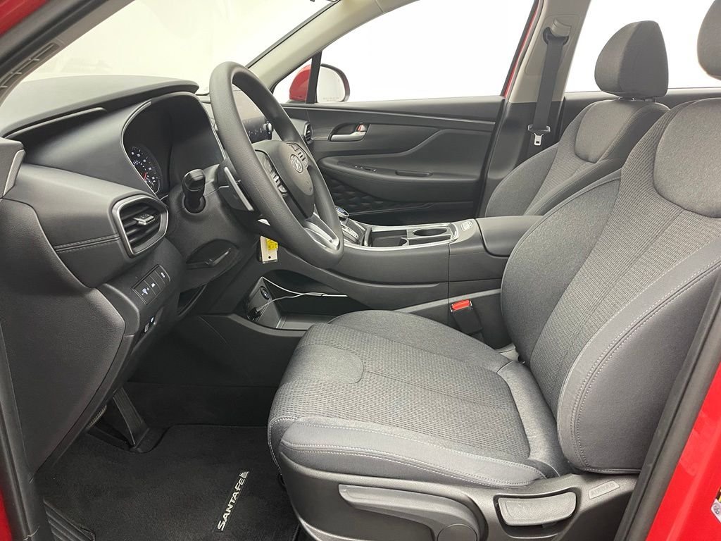 Used 2023 Calypso Red Hyundai SE image 15