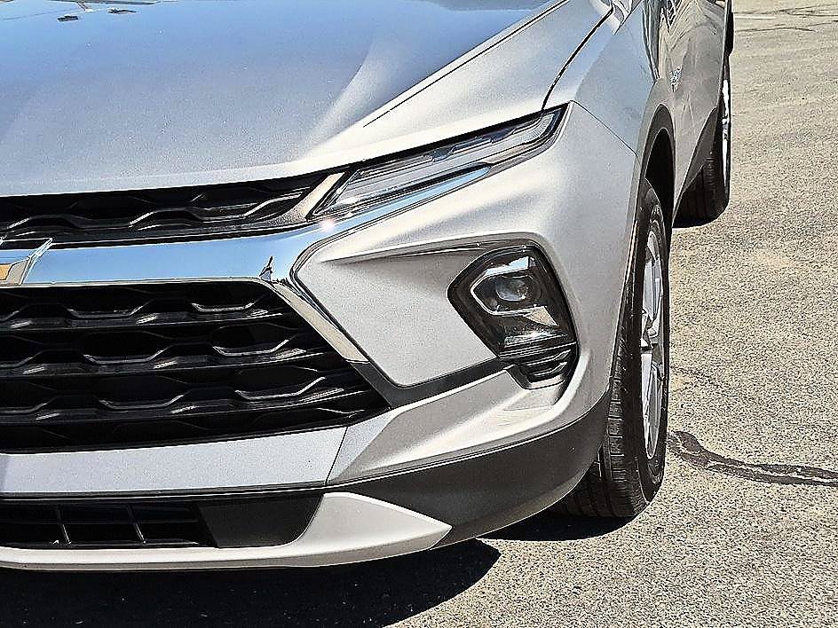 Used 2024 Sterling Gray Metallic Chevrolet LT image 9