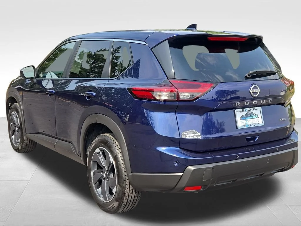 2025 Nissan Rogue SV - Photo 13