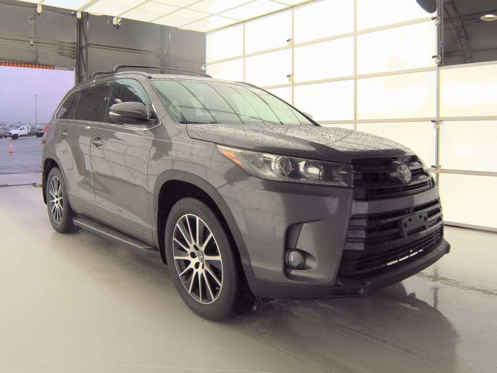 2018 Toyota Highlander SE