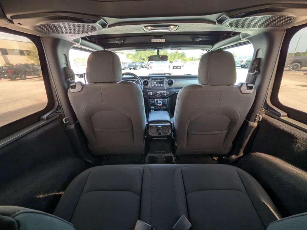 Used 2020 Gray Jeep Sport S image 31