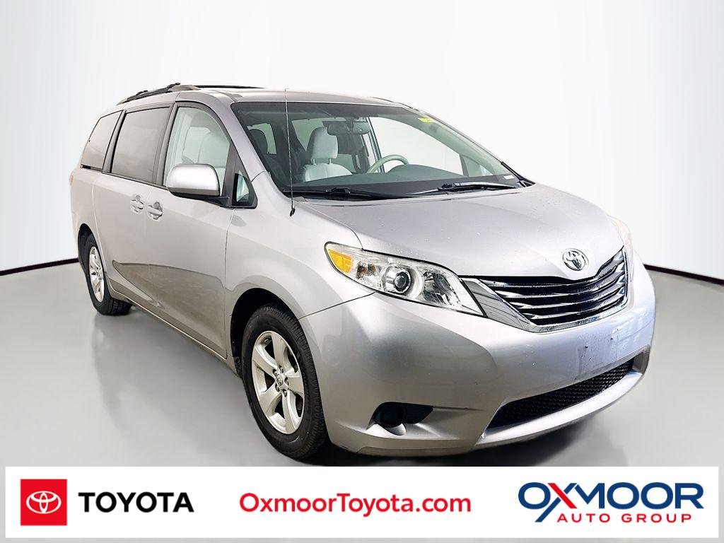 2012 Toyota Sienna LE