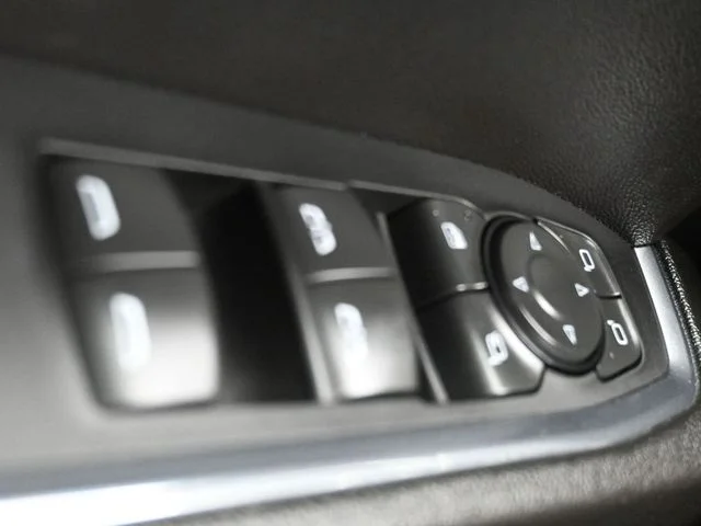 2024 GMC Sierra 1500 SLT - Photo 27