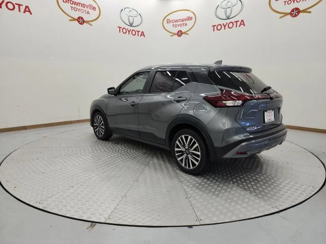 Used 2024 Gray Nissan SV image 6