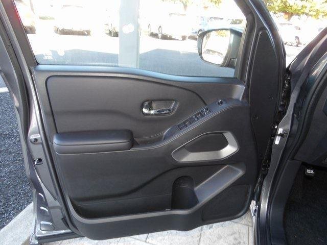 2026 Nissan Frontier SV - Photo 18