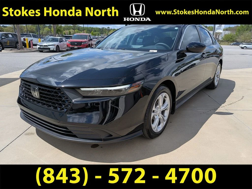 Used 2025 Black Honda LX image 8
