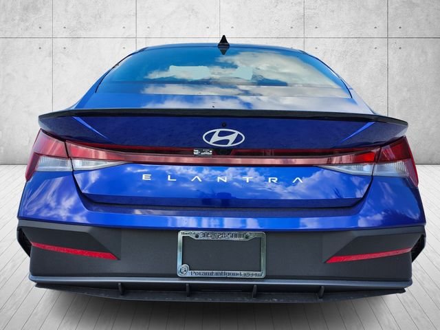 Used 2026 Blue Hyundai SEL Sport image 3