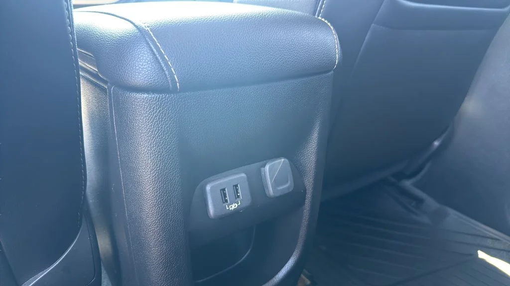 Used 2022 Gray GMC Denali image 15